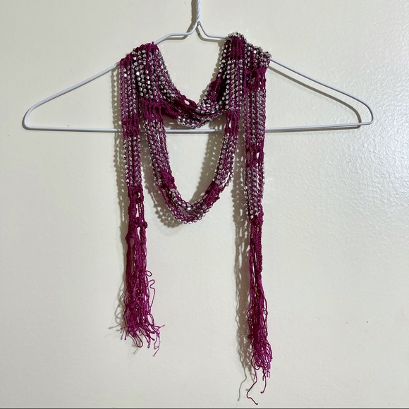 Beaded crochet fringed scarf / belt - Magenta - Picture 2 of 8